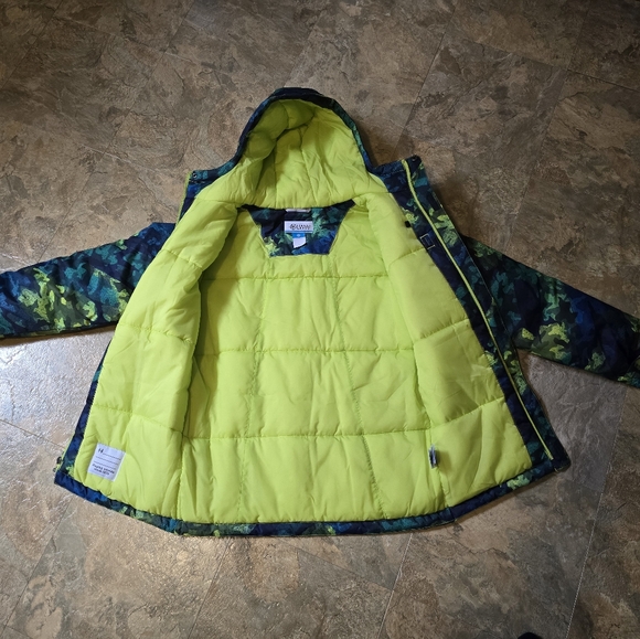 Youth Columbia Winter Coat - Picture 5 of 5